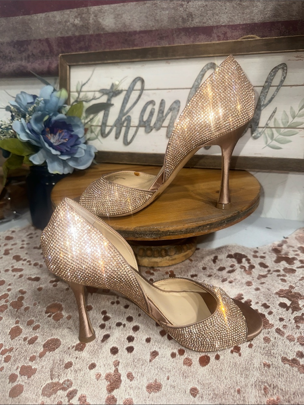 NWOT Vince Camuto Rose Gold Crystal Open-Toe Heels - Picture 5 of 8